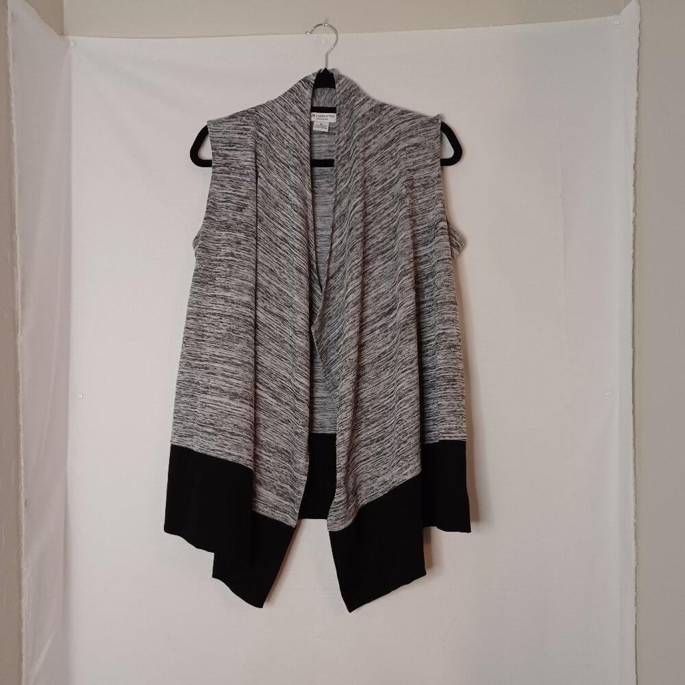 Women's Liz Claiborne Weekend‎ Gray and Black Cardigan Size Medium